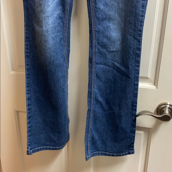 Jeans - Picture 2 of 5